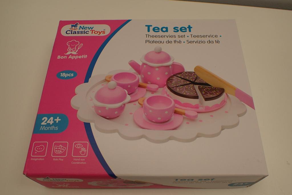 Plaatje van New Classic Toys - Tea set